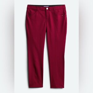 Democracy Women's Jeans in Burgundy
